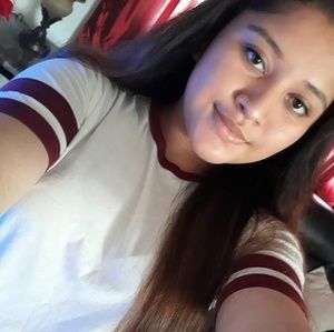 Meet your Posher, Iris